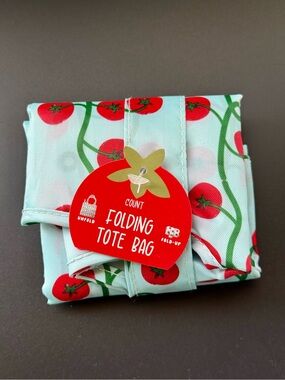 Folding Tote Bag * Tomato Vine Print * Reusable * Folds Compact * NWT